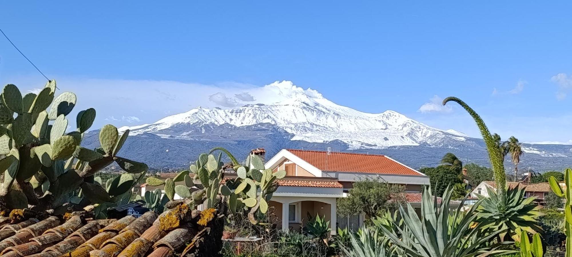 Casa Del Sole Con Vista Sull'Etna A 200 Mt Dal Mare Villa Acireale Luaran gambar